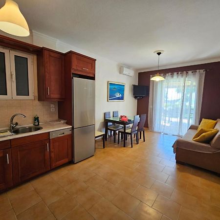 Glyfada Beachfront Apartment A3G エクステリア 写真