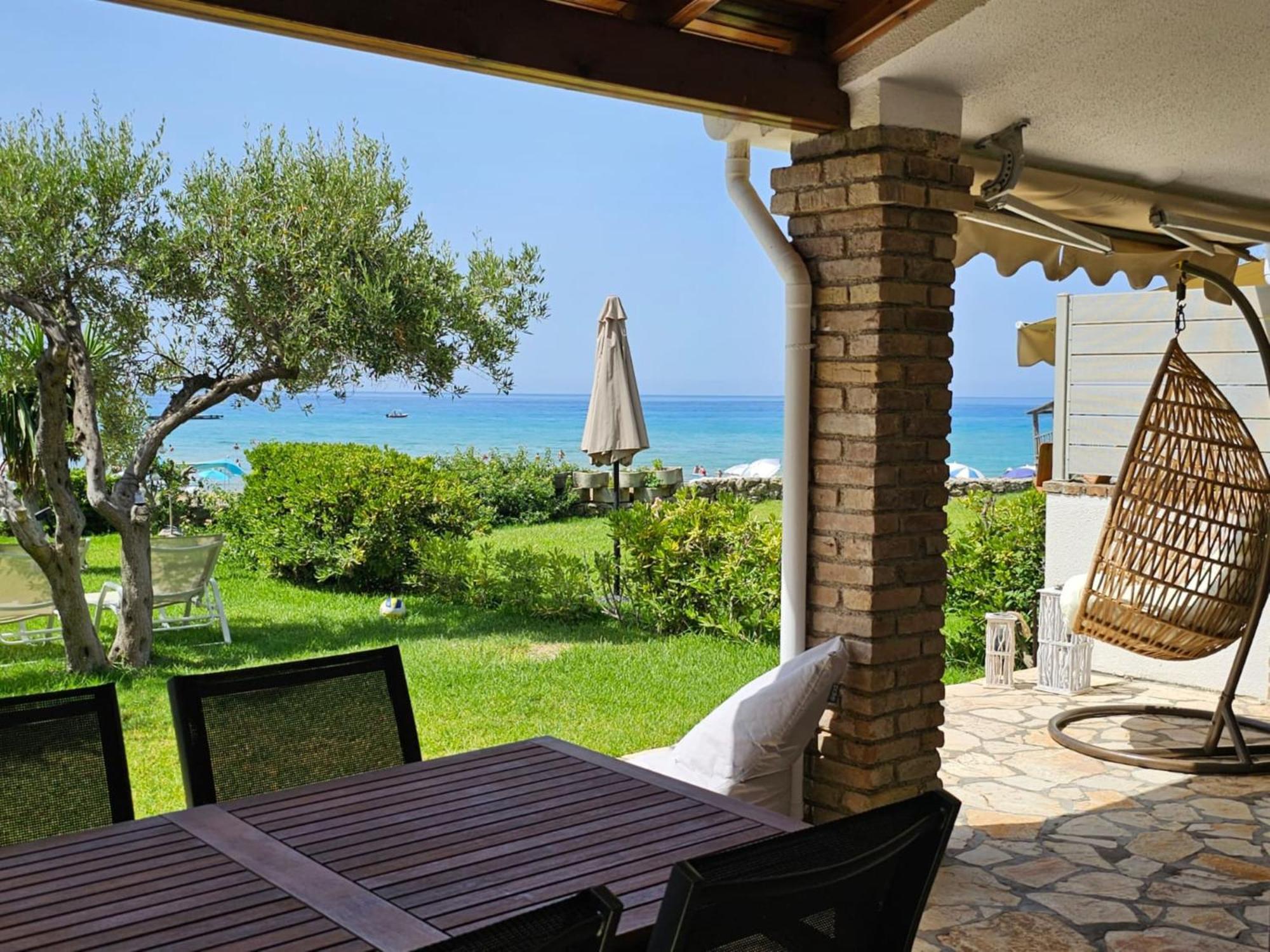 Glyfada Beachfront Apartment A3G エクステリア 写真
