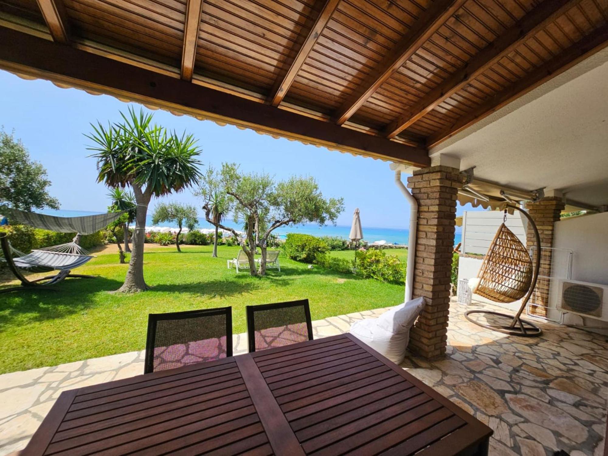 Glyfada Beachfront Apartment A3G エクステリア 写真
