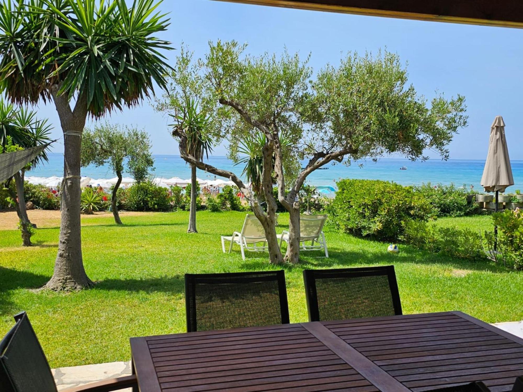 Glyfada Beachfront Apartment A3G エクステリア 写真